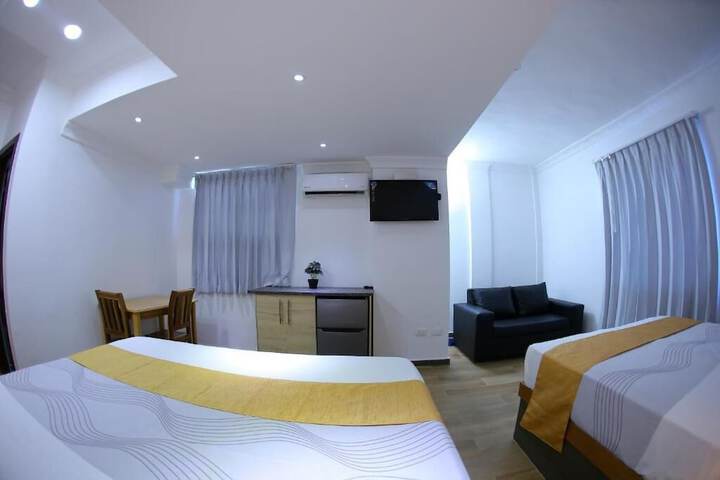 Room 14 of 37