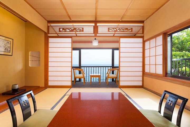 Room 6 of 59