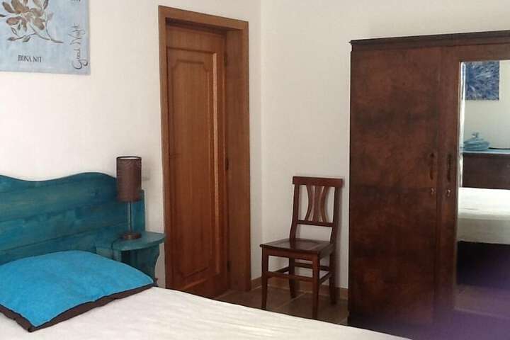 Room 13 of 52