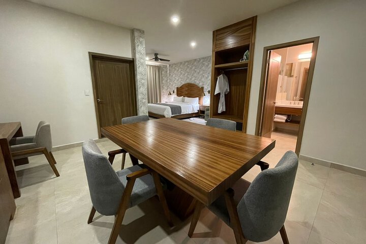 Room 26 of 67
