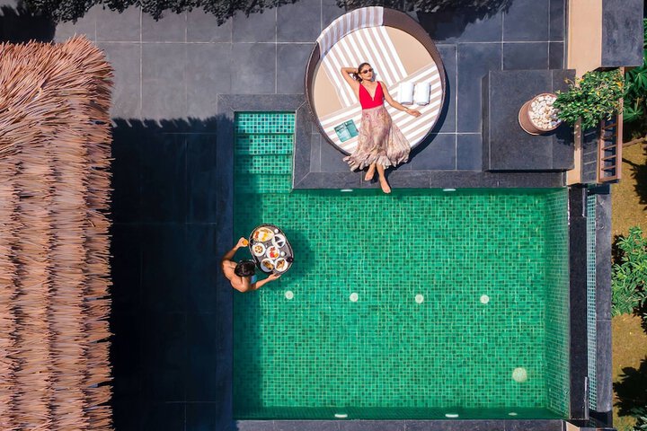 Pool 23 of 73