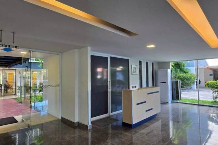 Hotel Lobby