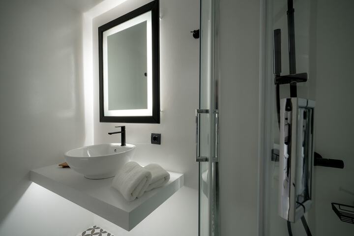 Room 21 of 29