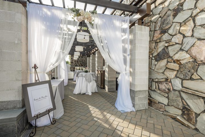 Wedding/Banquet 27 of 32