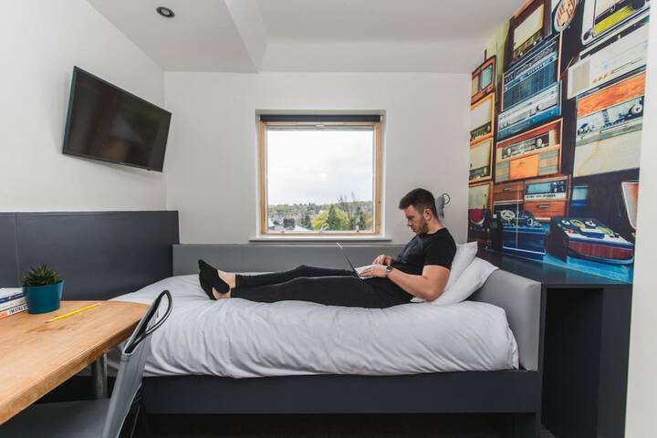 Room 14 of 54