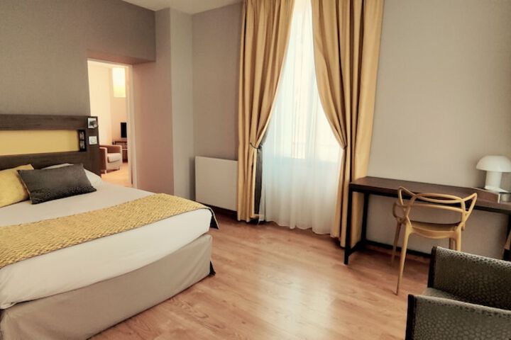 Room 7 of 21