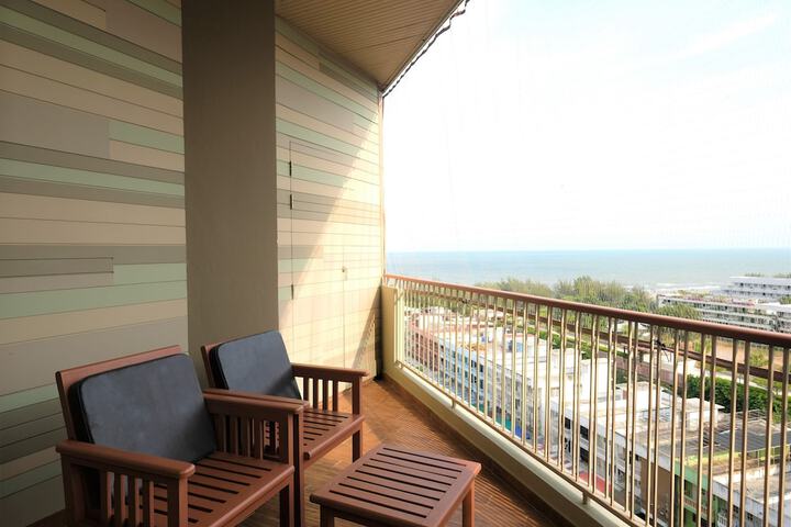 Terrace/Patio 127 of 131
