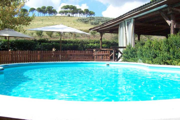 Hotel Pool
