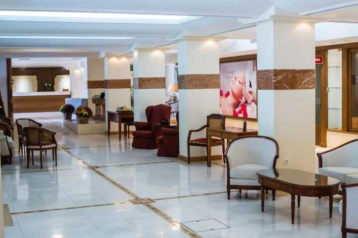 Lobby Photos