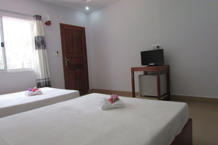 Room 14 of 48