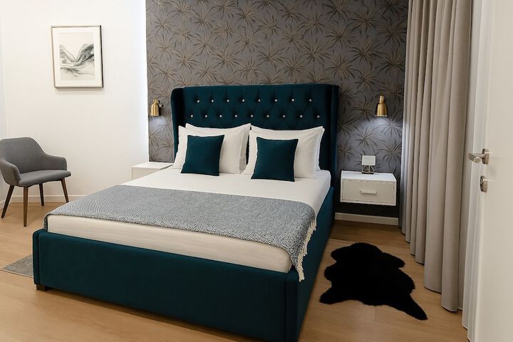 Room 16 of 46