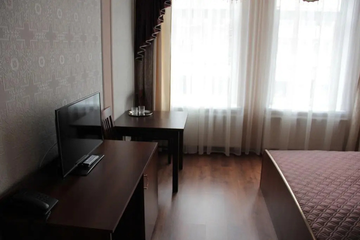 Room 7 of 14