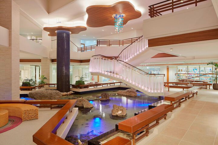 Hotel Lobby