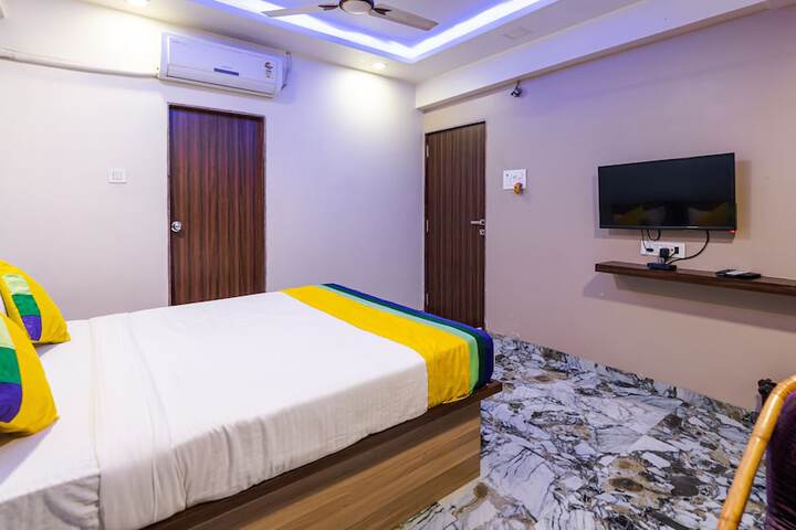 Room 17 of 32