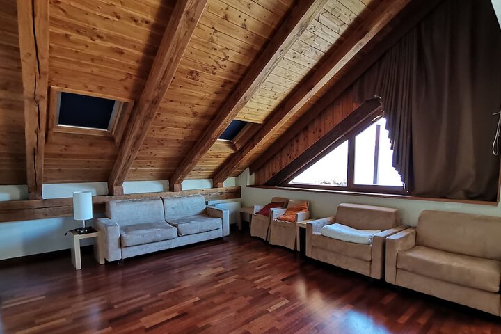 Room 19 of 59