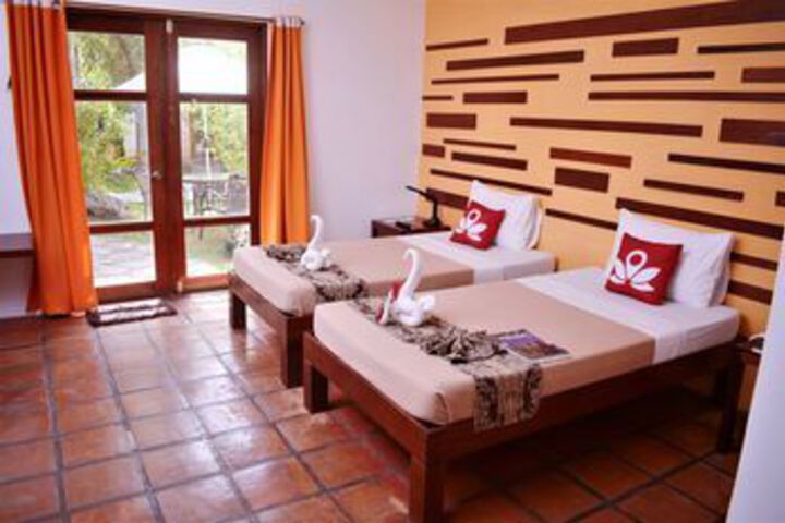 ZEN Rooms Manalo St.