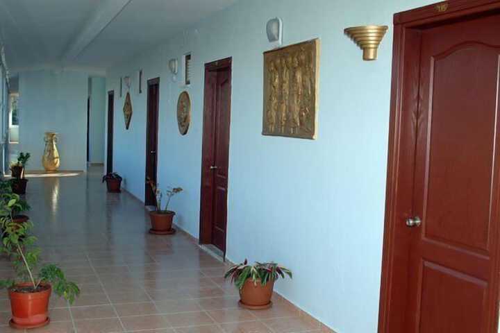 Ballroom/Hall 27 of 36