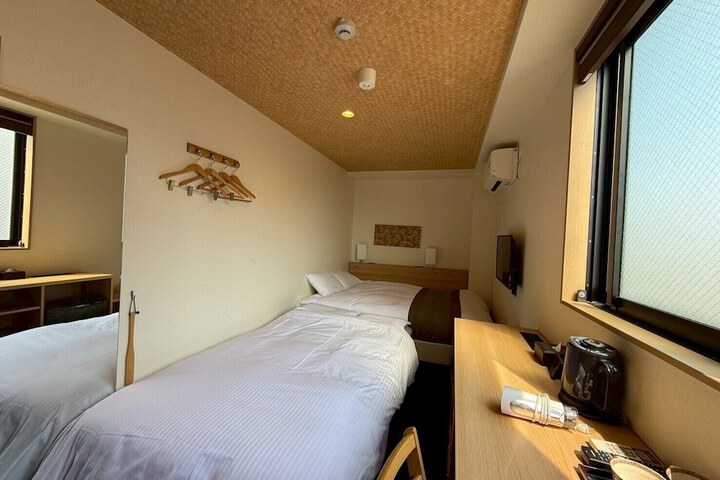 Room 21 of 41