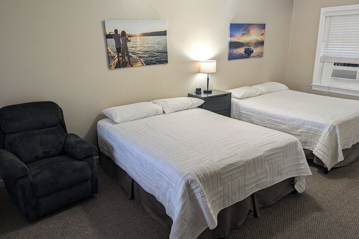 Premium Room 2 Queen Beds (10 of 13)