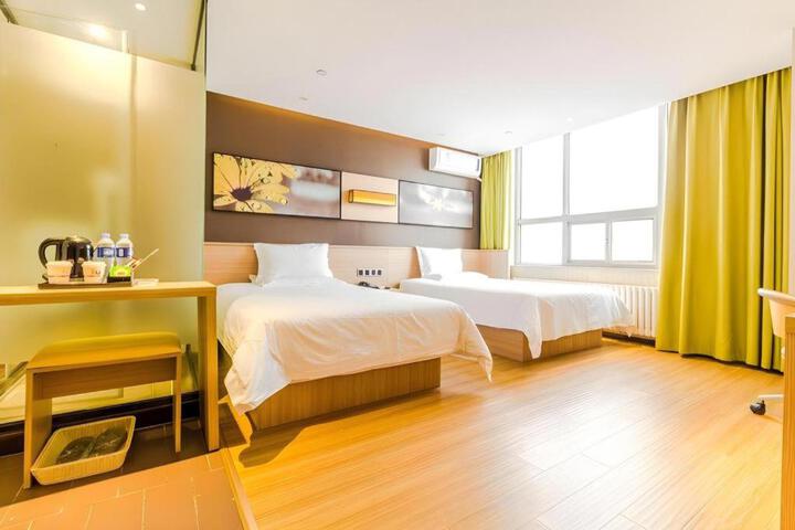 Room 20 of 40