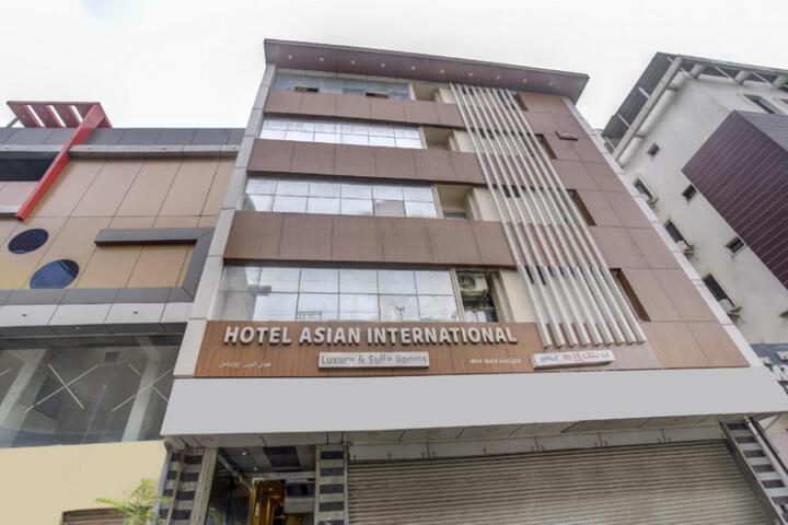 CAPITAL O75502 Hotel Asian International