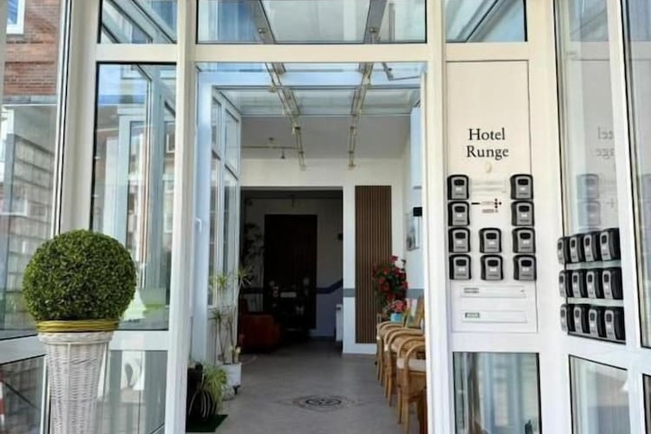 Photo of Hotel Runge 24-7 check in & free parking