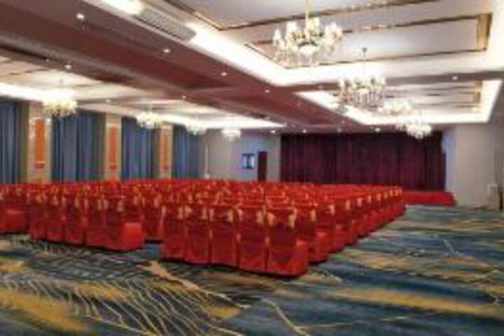 Quanjun Hotel