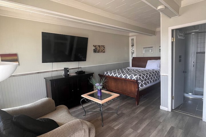 Room 10 of 45