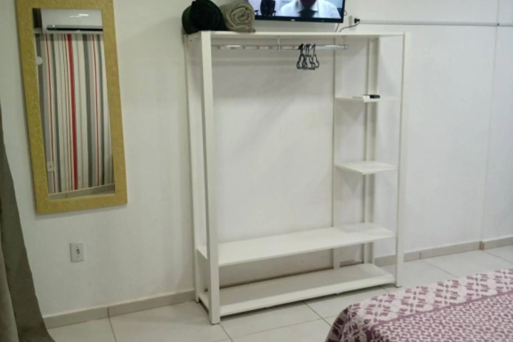 Room 7 of 24
