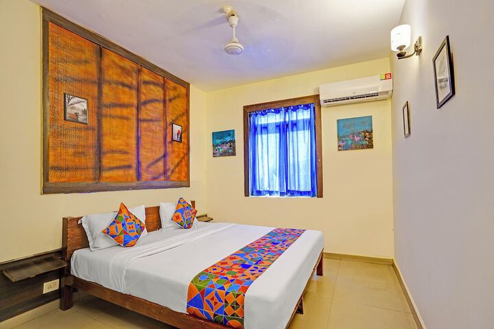 Room 14 of 25