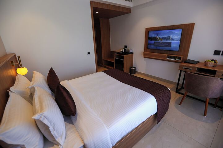 Room 17 of 61