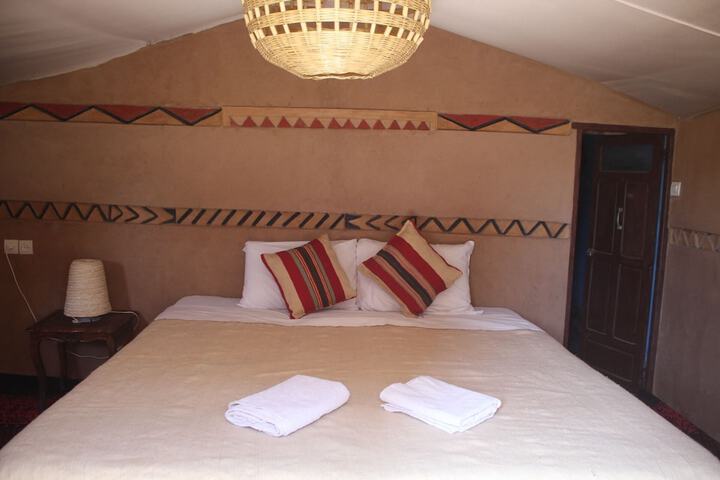 Room 2 of 30