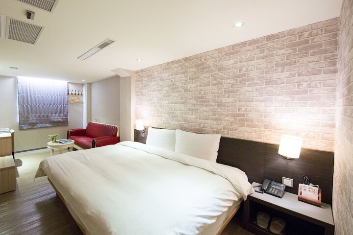 Room 16 of 88
