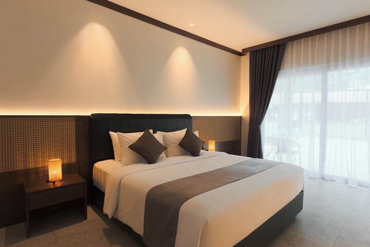 Room 4 of 31