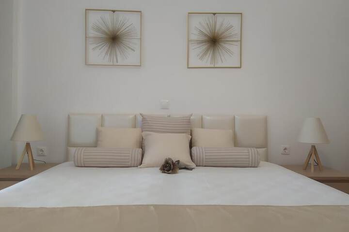 Room 28 of 72