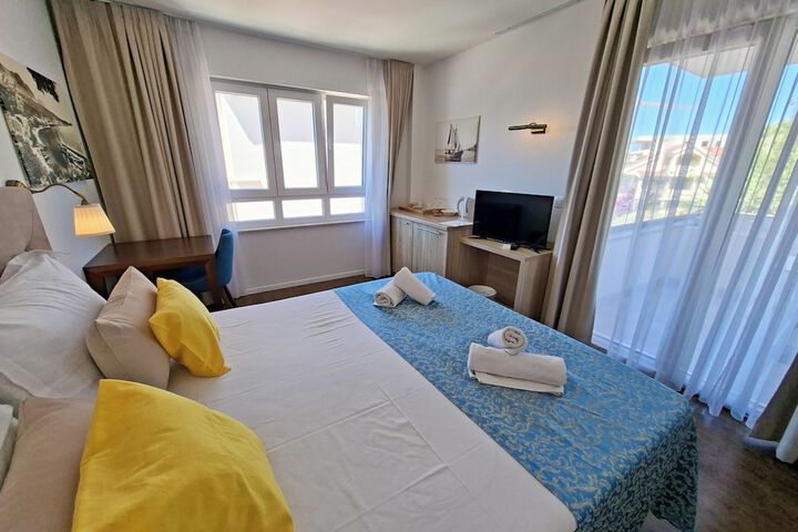 Room 21 of 43