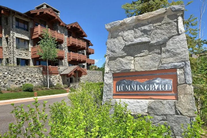Hummingbird Lodge