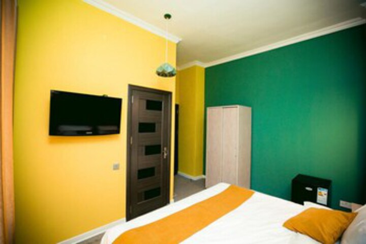 Room 19 of 26