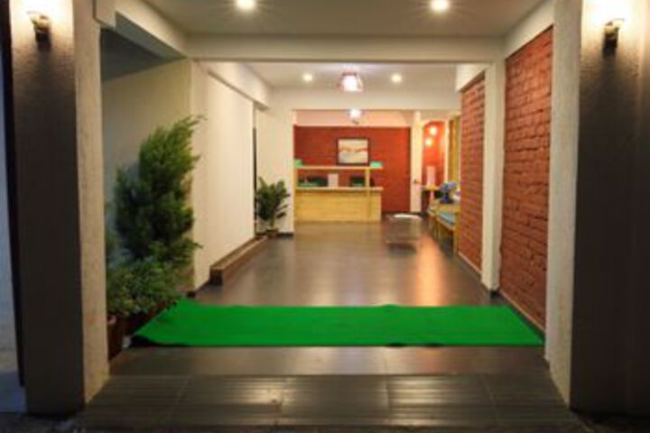 The Ark Apartment Hotel