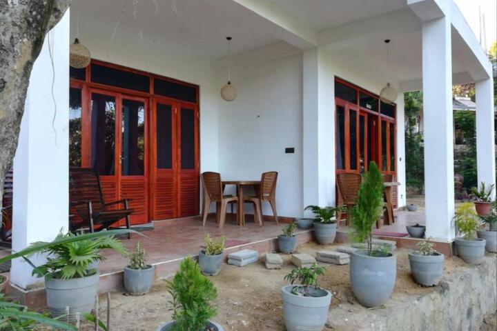 mc queen homestay