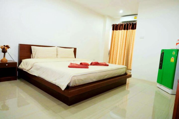 Photo 4