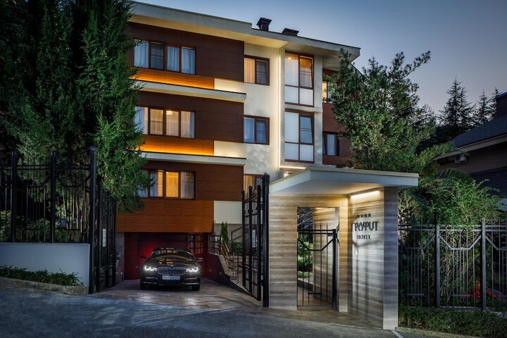 Grafit Hotel