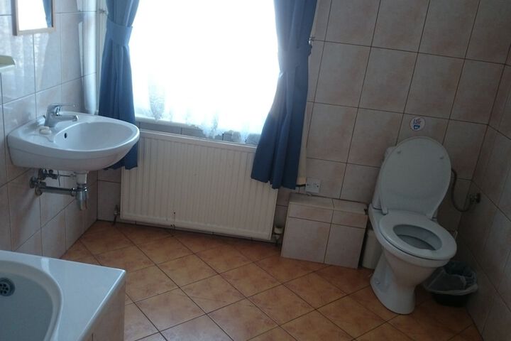 Room 91 of 109