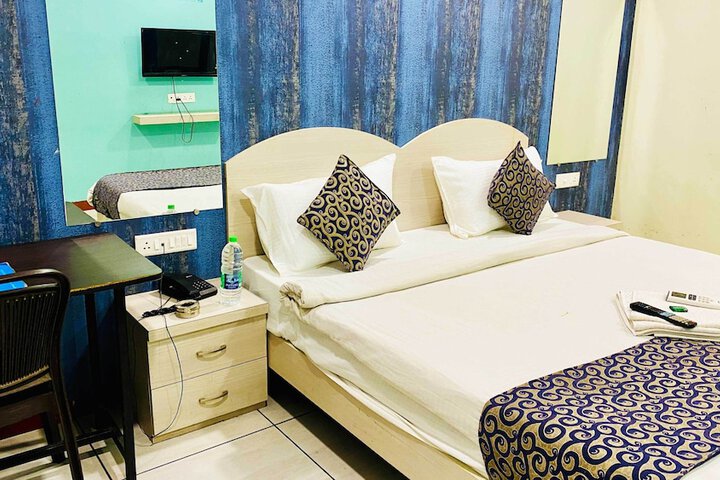 Room 6 of 31