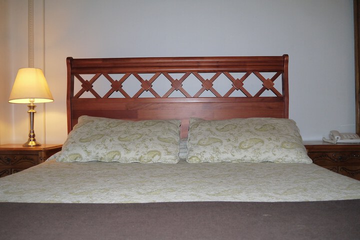 Room 17 of 44