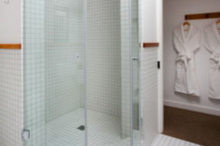 Clean Restrooms