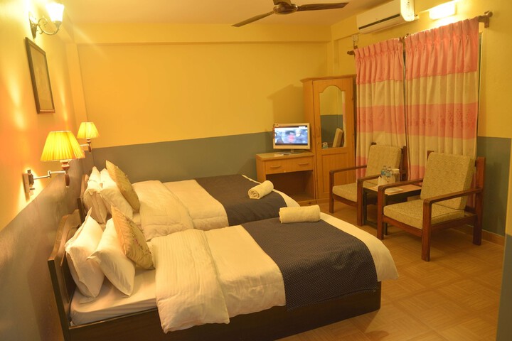 Room 10 of 50
