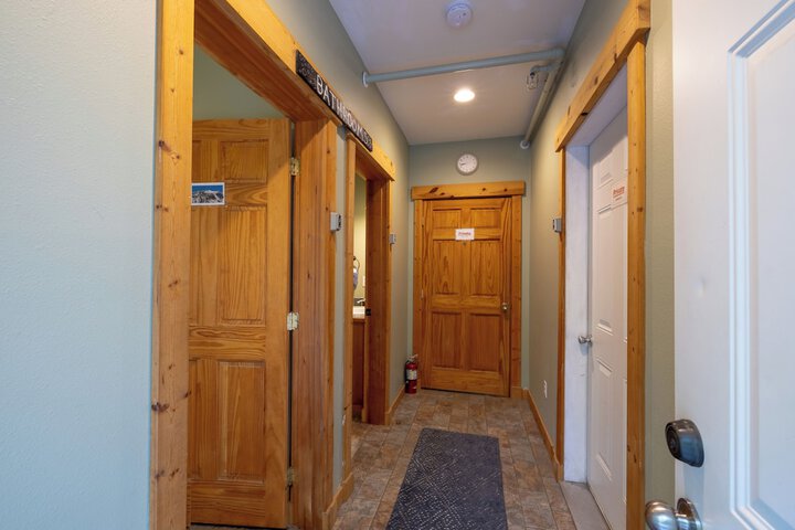 Room 118 of 150