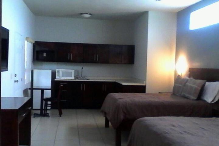 Room 27 of 33
