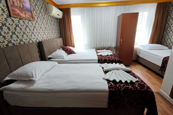 Room 12 of 61